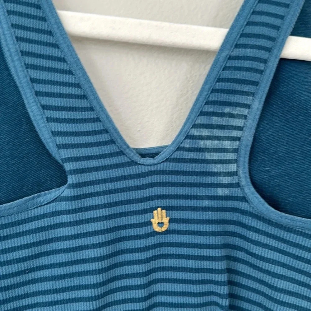 Spiritual Gangster Amor Ribbed Crop Tank Top - Picture 3 of 5